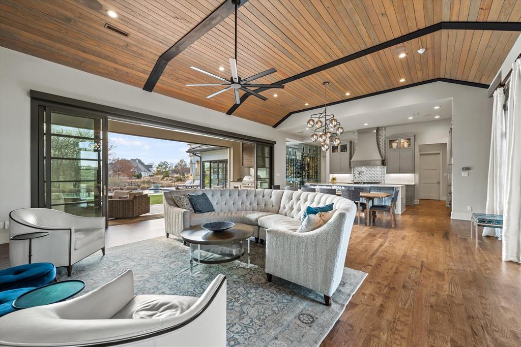 The Enclaves At Chateau Du Lac - Residential