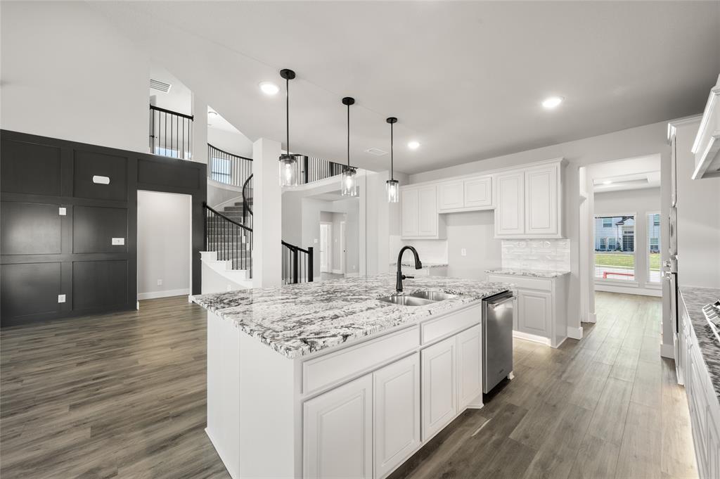 Hidden Lakes Estates - Residential