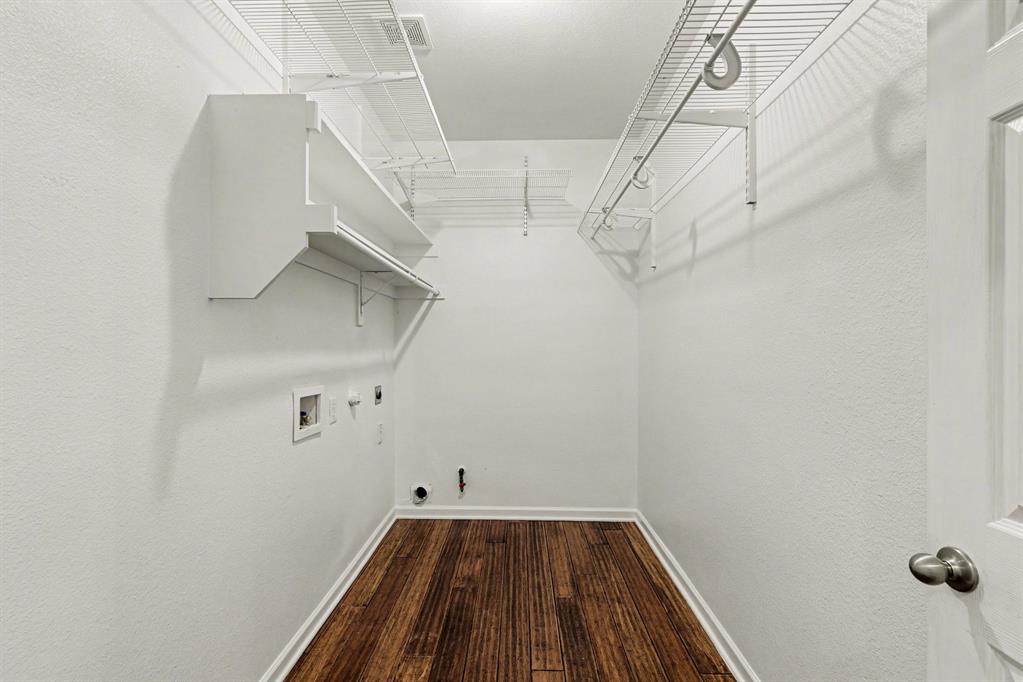 Forest Hill - Residential