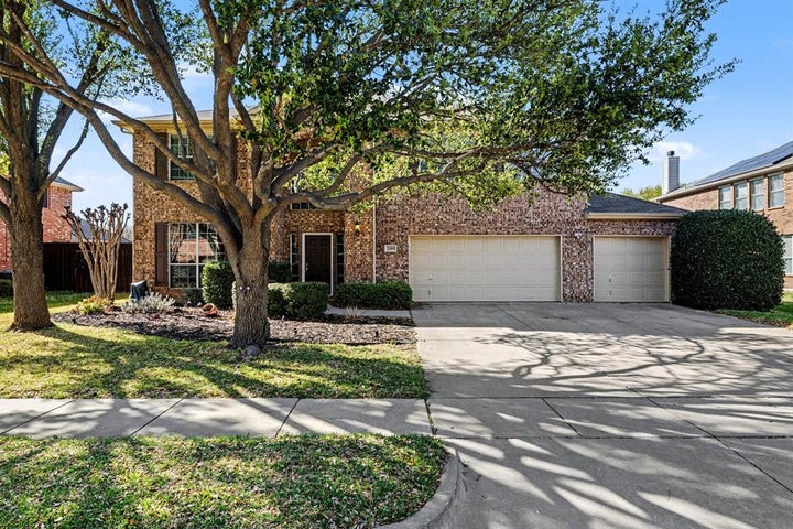Photo 1 of 23 — 2109 Glen Manor Road, Corinth, TX 76208