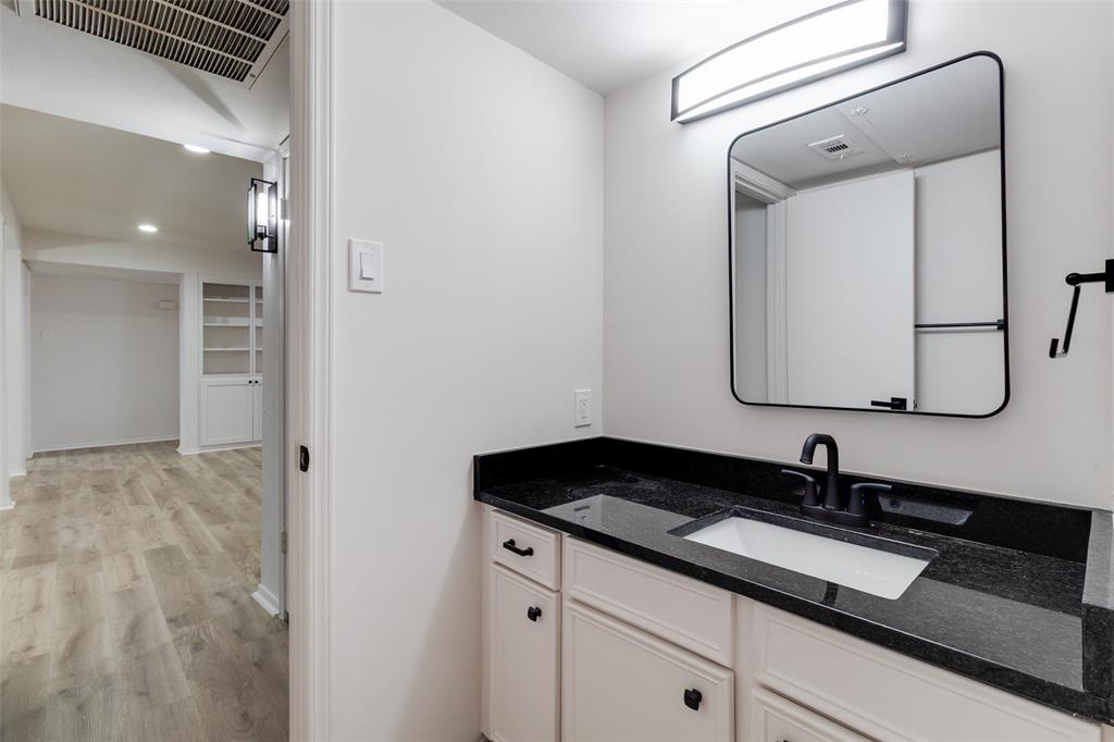 Hollows North Condo - Residential