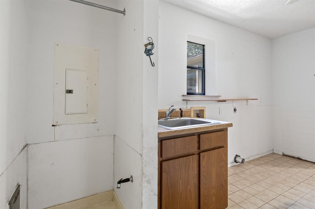 Thunderbird Point - Residential