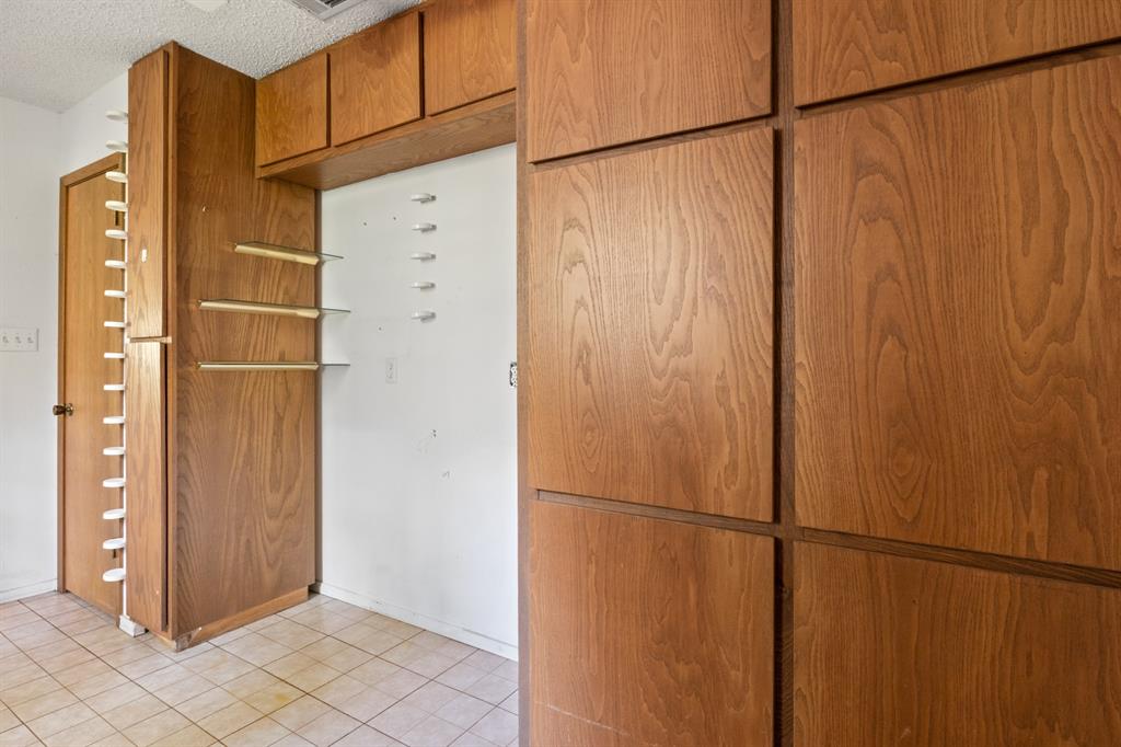 Thunderbird Point - Residential