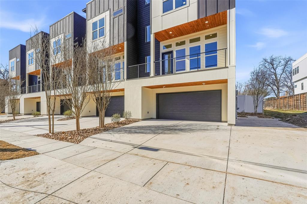 Elk Hill - Residential