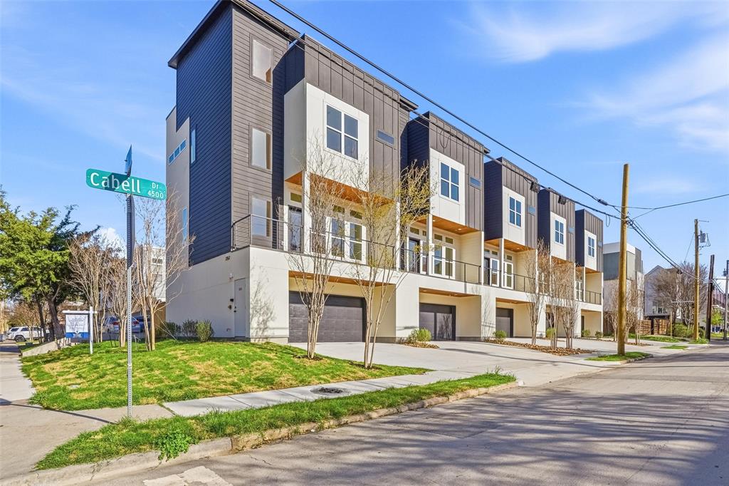 Elk Hill - Residential