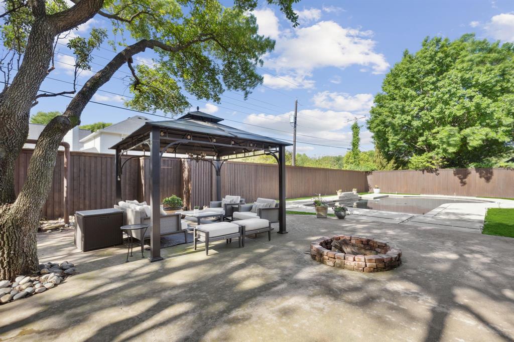 Northaven Manor - Residential