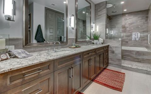 Tiny photo for 2323 N Akard Street #1501, Dallas, TX 75201 (MLS # 21187212)