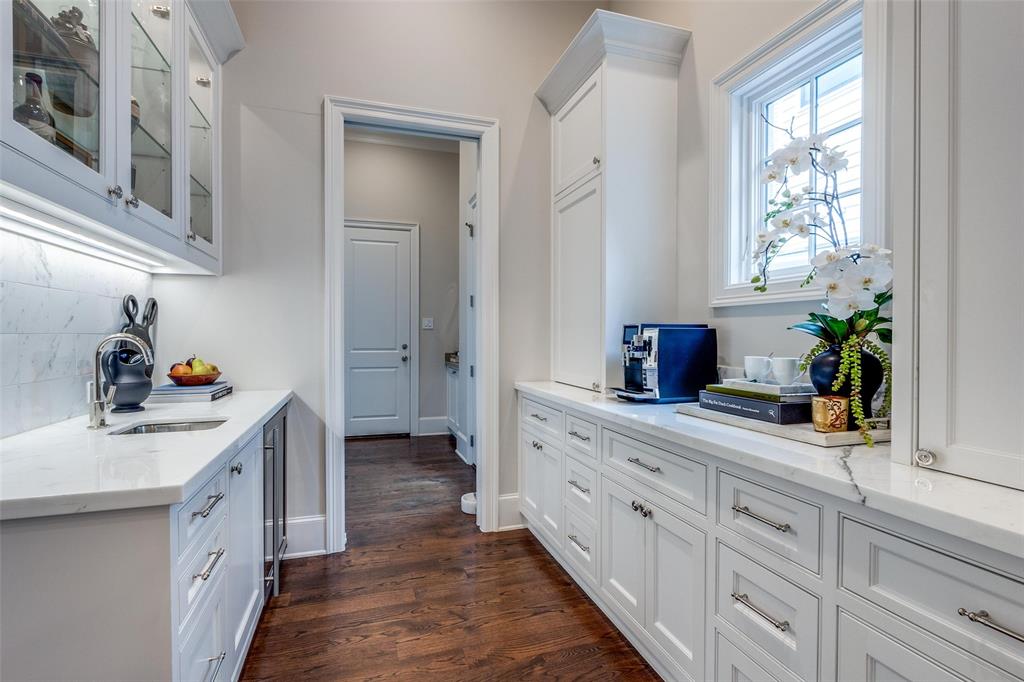 Preston Place 01 - Residential