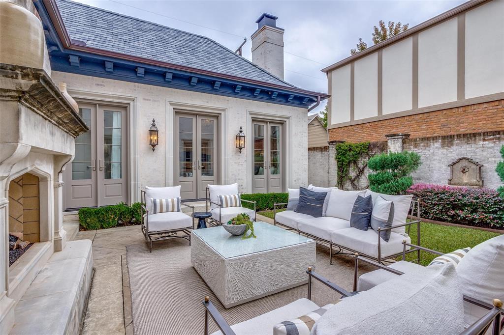 Preston Place 01 - Residential