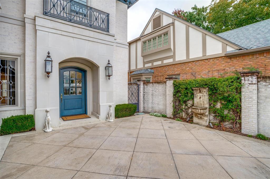 Preston Place 01 - Residential