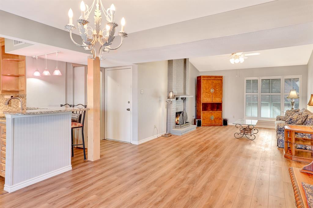 Hollows North Condo - Residential