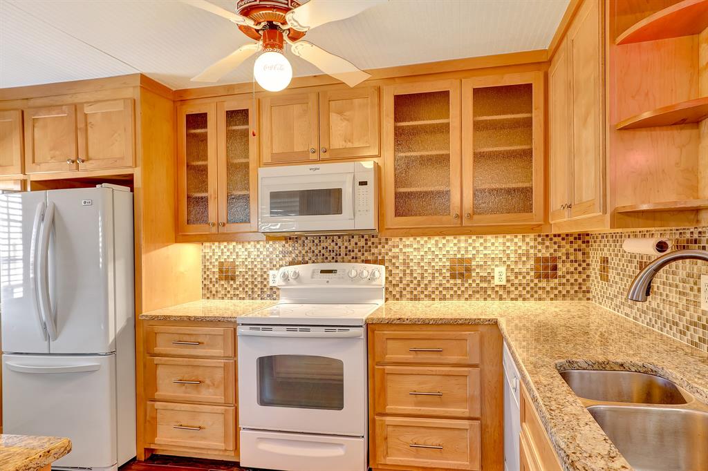 Hollows North Condo - Residential