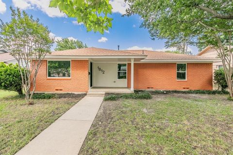 1812 Boyd Street Dallas TX 75224