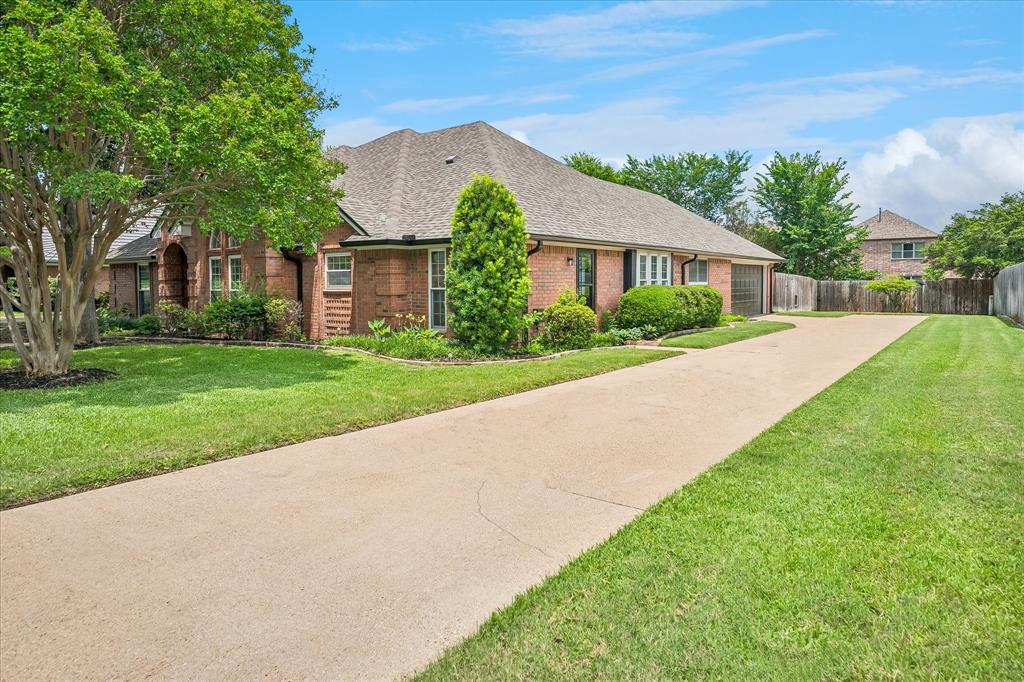 3912 Brookside Drive
