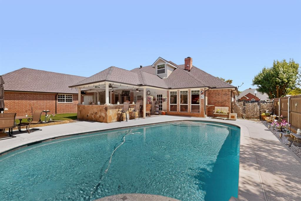 2505 Inverrary Drive