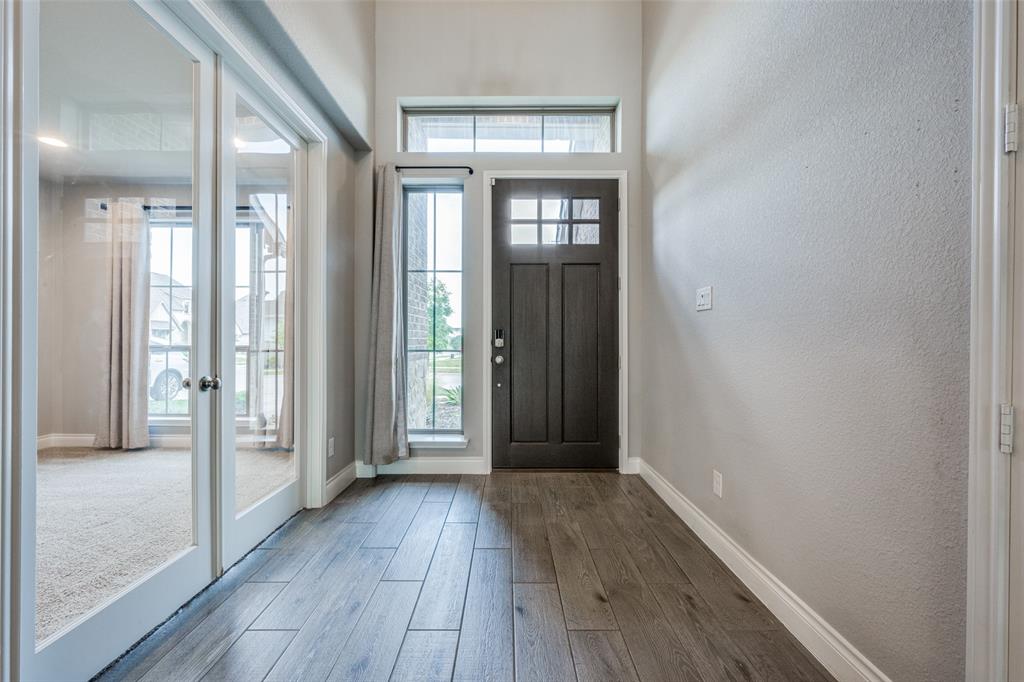 621 Arden Lane