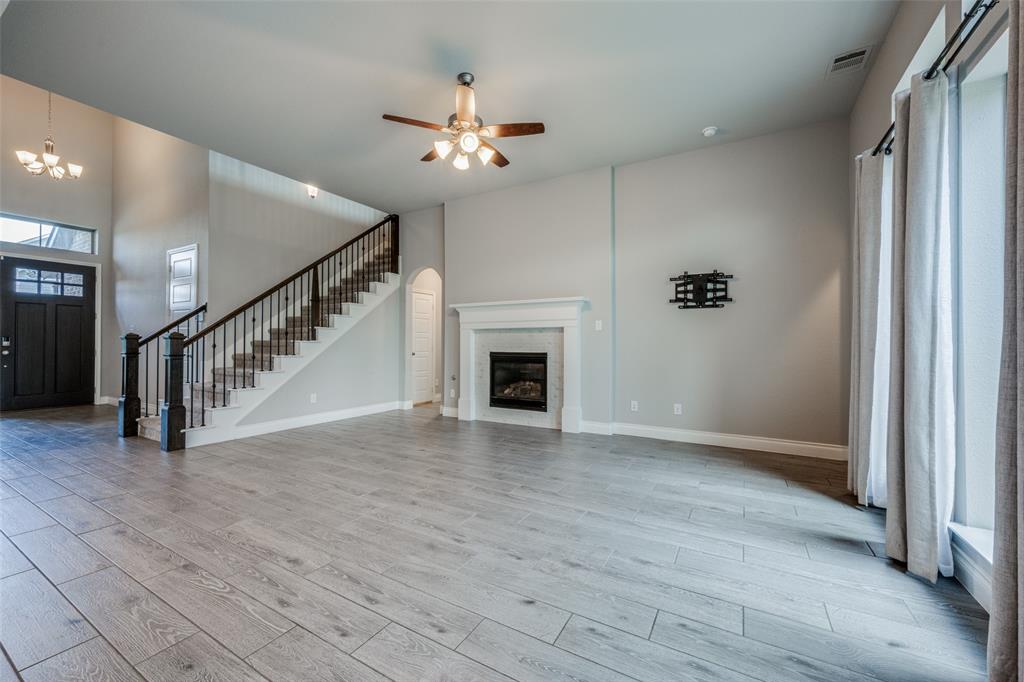 621 Arden Lane