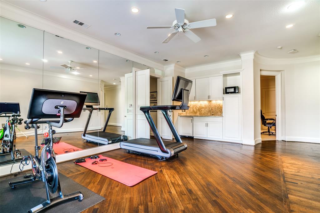 Estates 04 - Residential