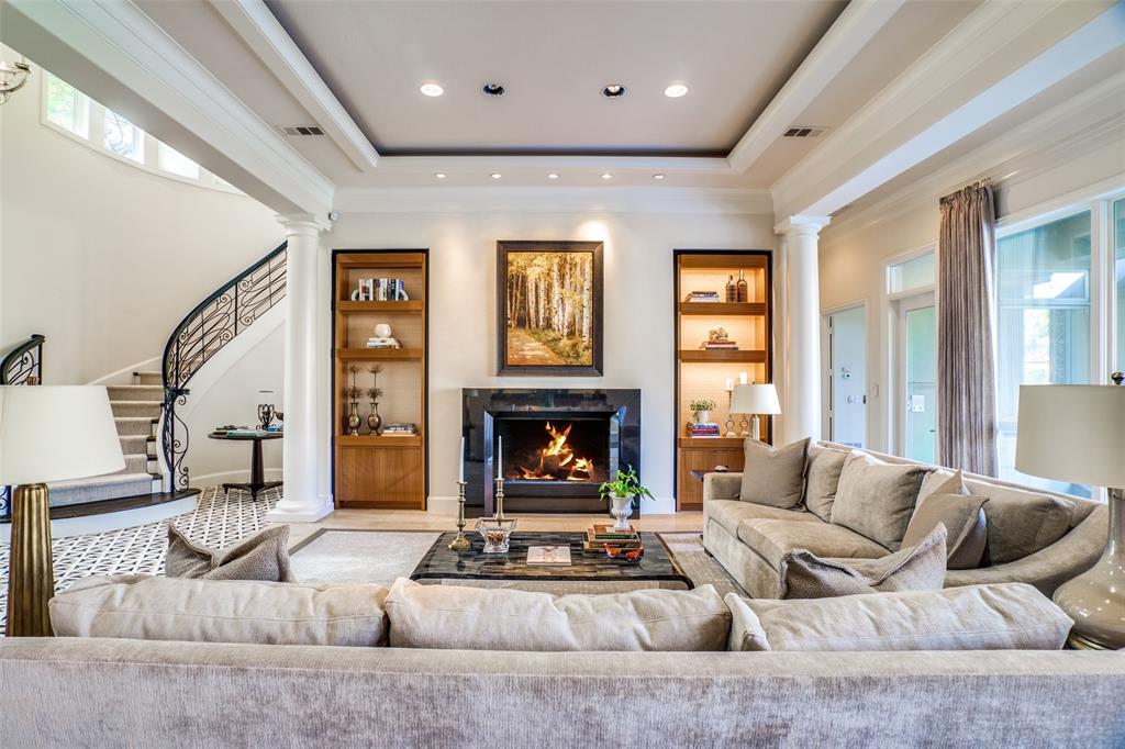 Estates 04 - Residential