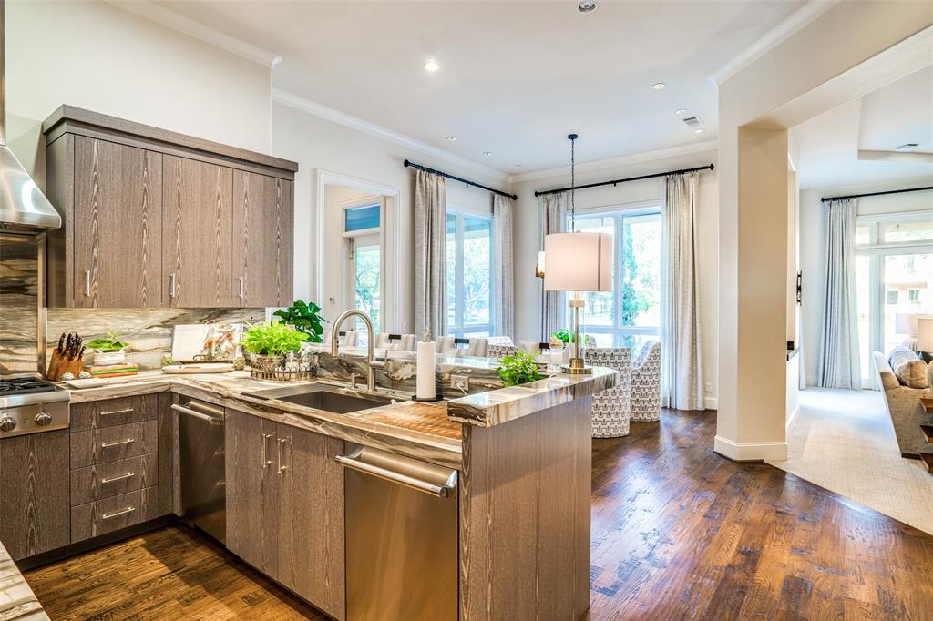 Estates 04 - Residential