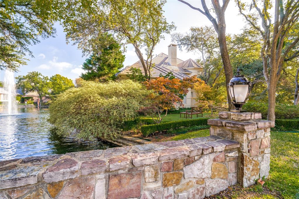 Estates 04 - Residential