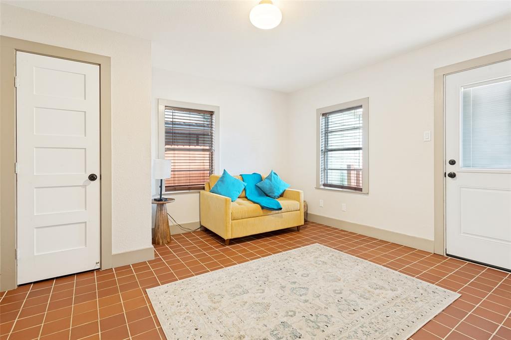Sunset Crest - Residential