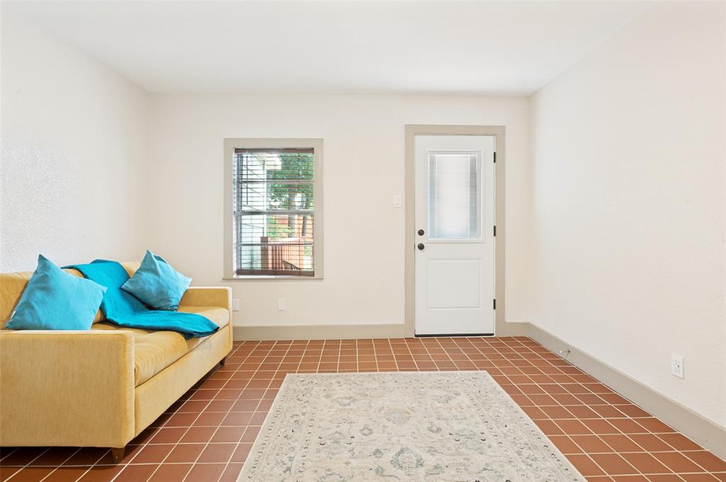 Sunset Crest - Residential