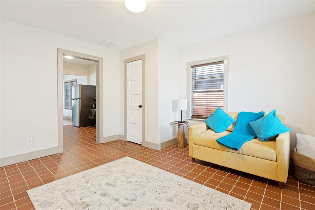 Sunset Crest - Residential