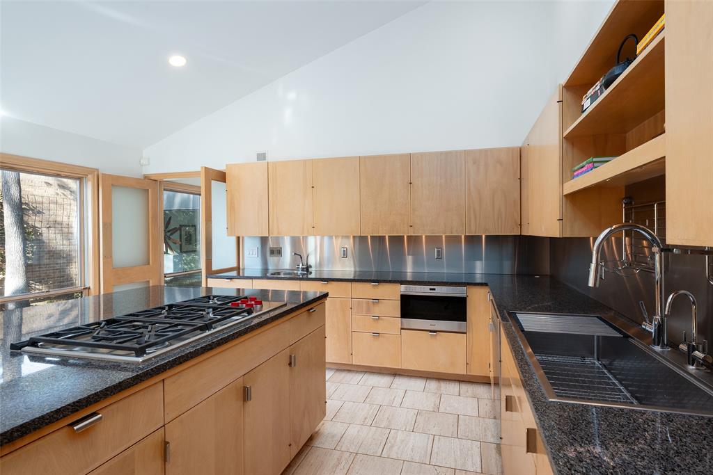 Fifty Seven Hundred Royal - Residential