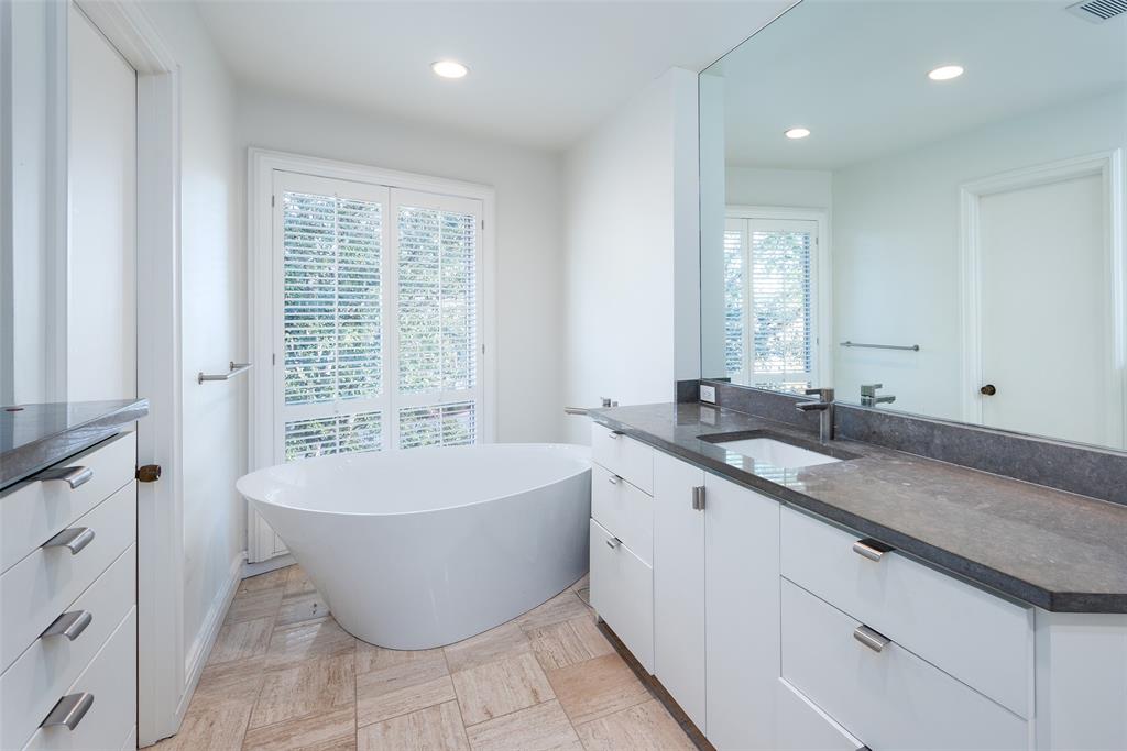 Fifty Seven Hundred Royal - Residential