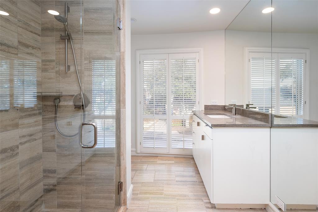 Fifty Seven Hundred Royal - Residential