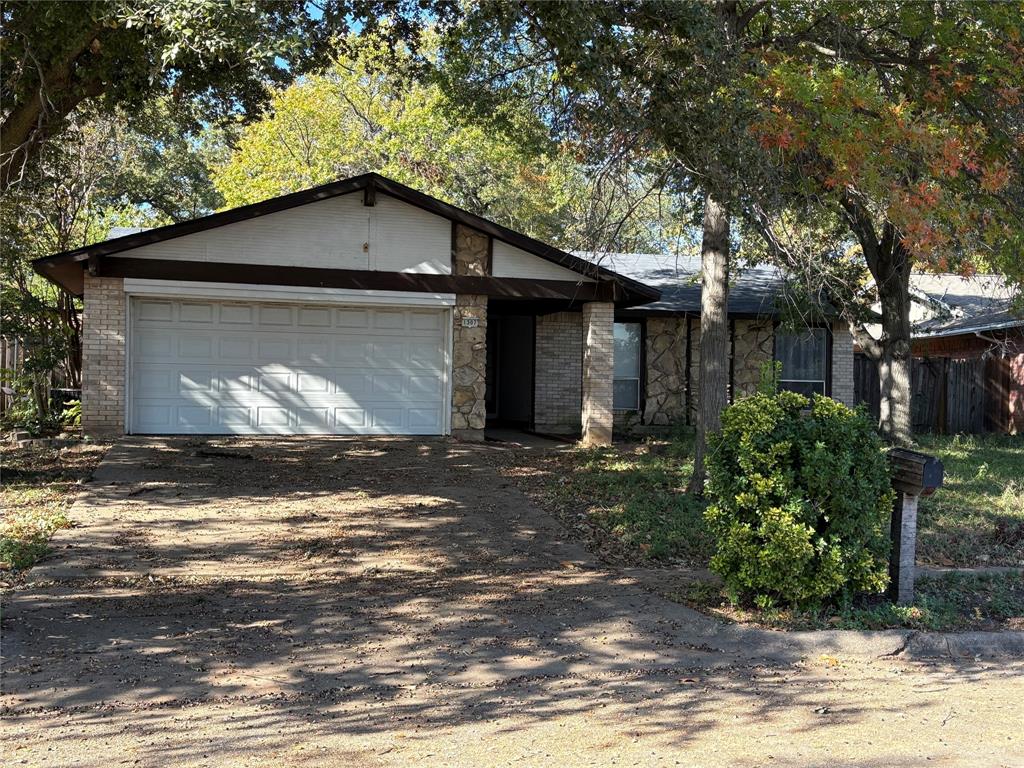 1307 Cedar Ridge Terrace