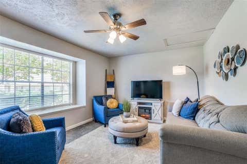 Photo of 7 W Mountain Lane #37, Grand Prairie, TX 75052 (MLS # 21368065)