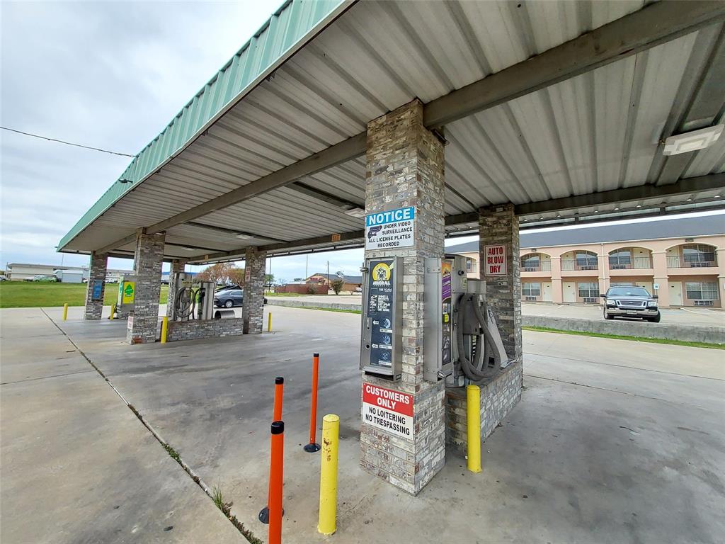 Wolfe Plaza South Add - Commercial Sale