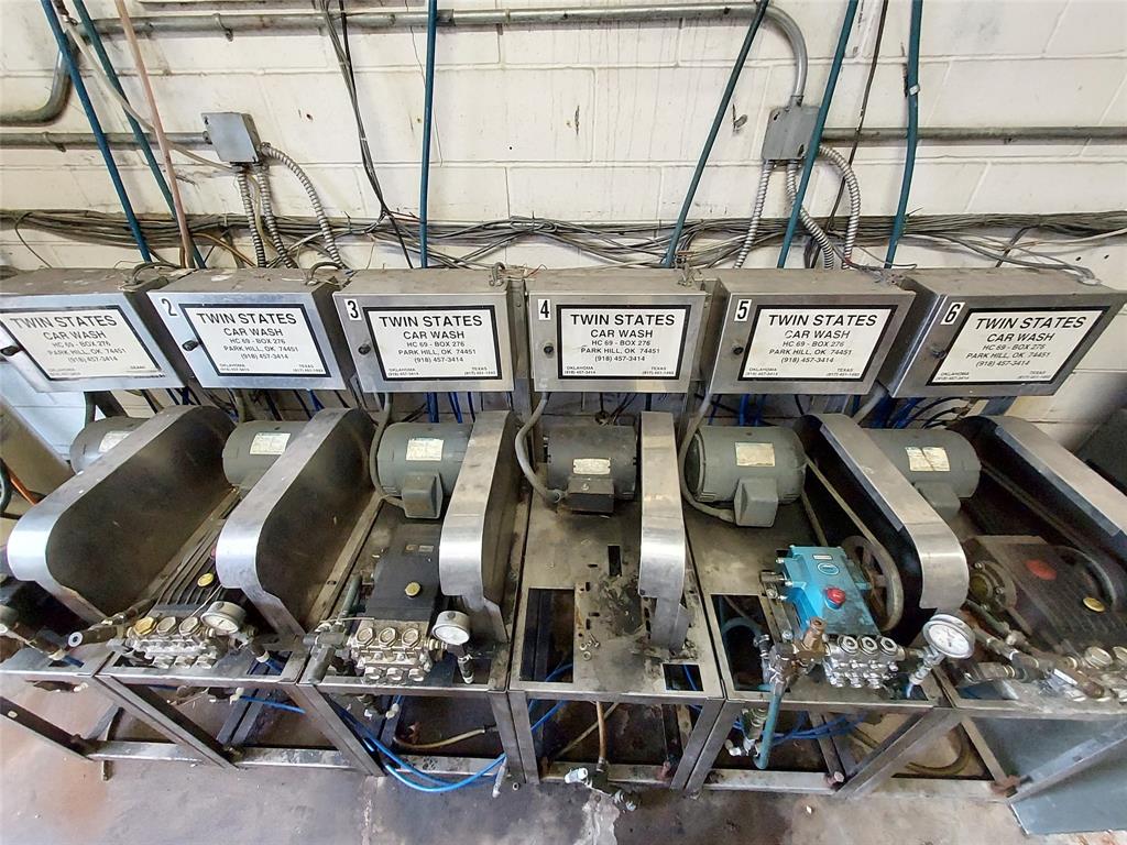 Wolfe Plaza South Add - Commercial Sale