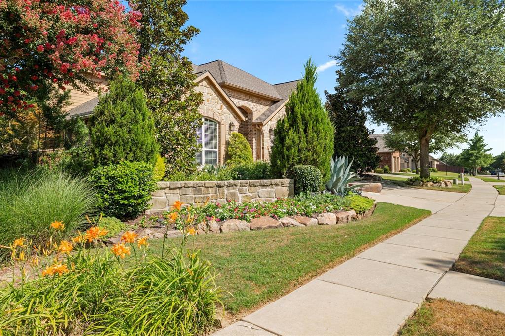2900 Blue Heron Drive