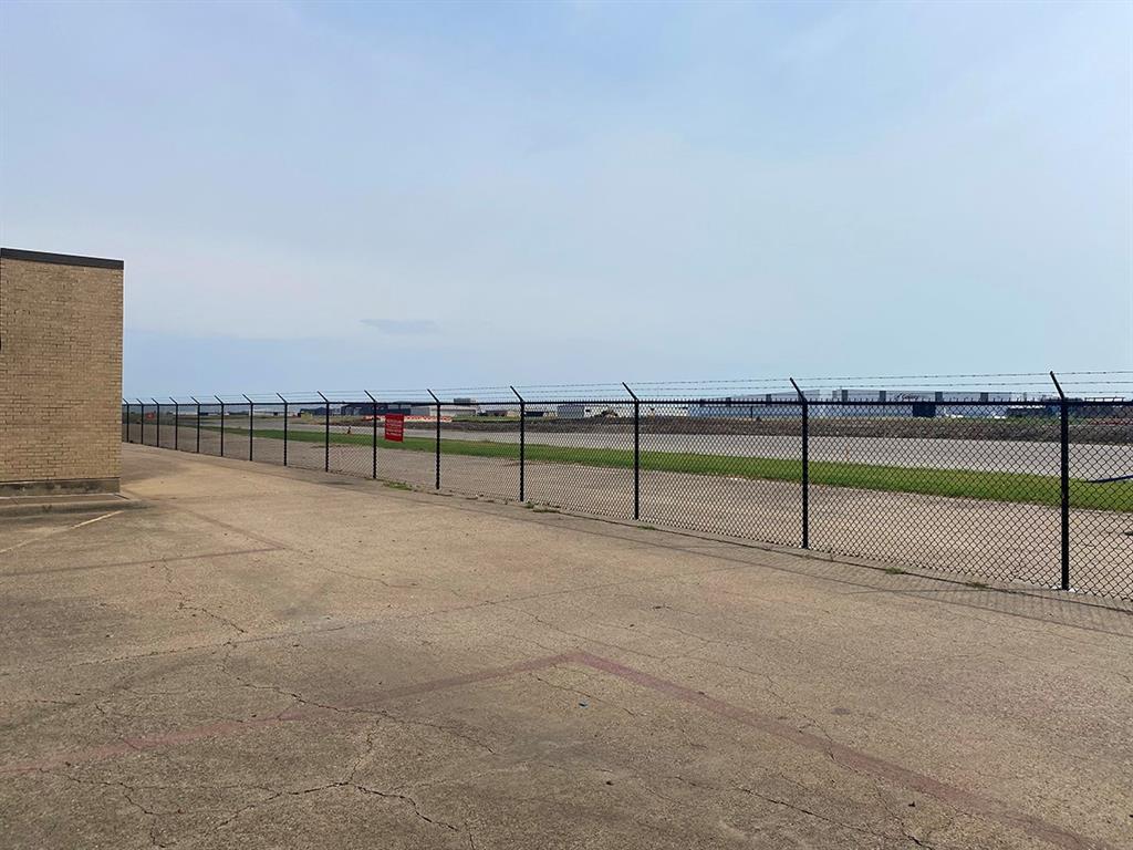 4341 Lindbergh Drive 200H