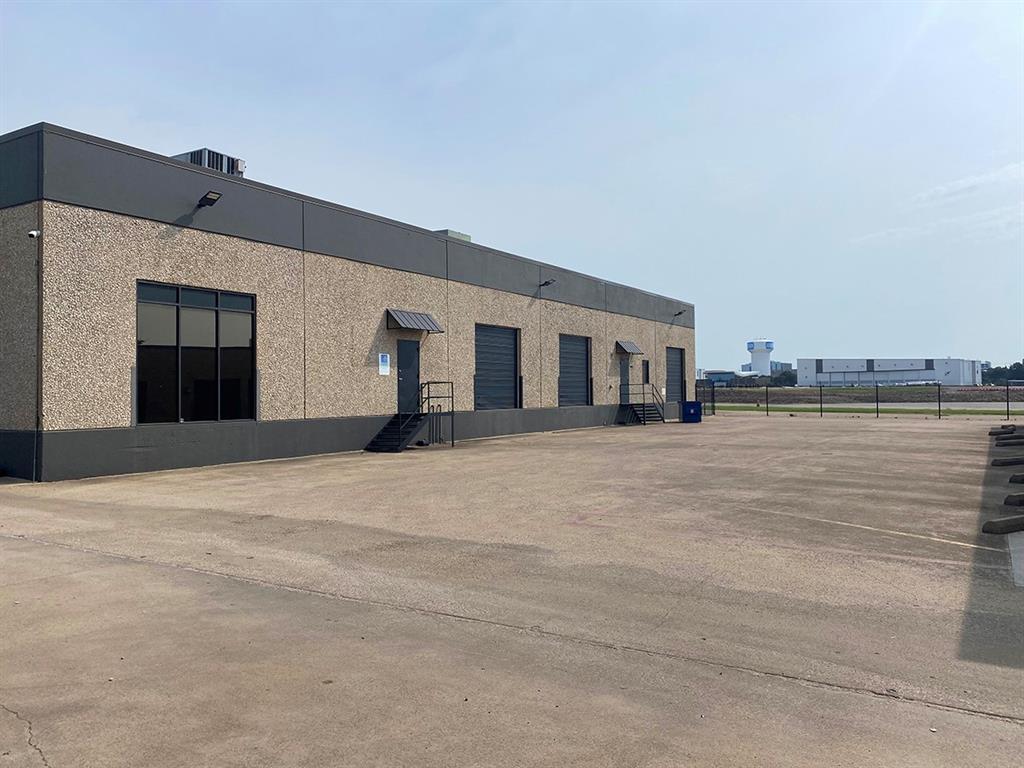 4341 Lindbergh Drive 200H