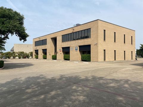 4341 Lindbergh Drive 200H Addison TX 75001