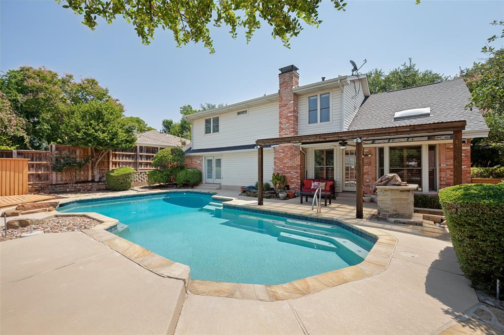 337 Ridgebriar Drive
