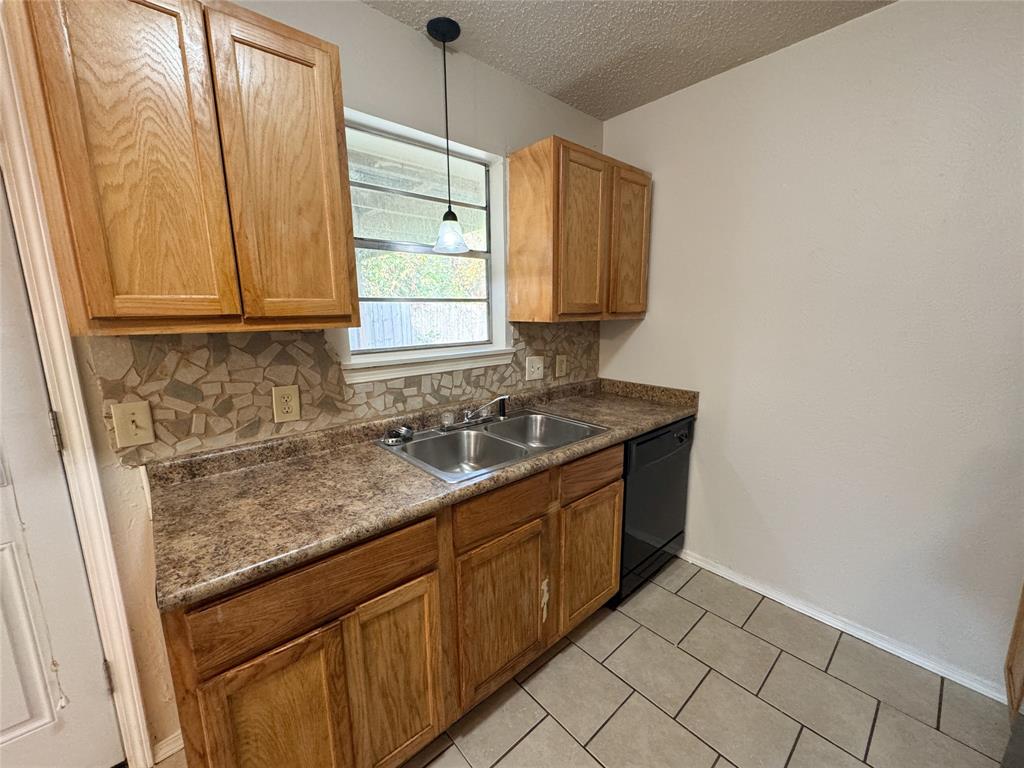 swan lake sub - Residential Lease