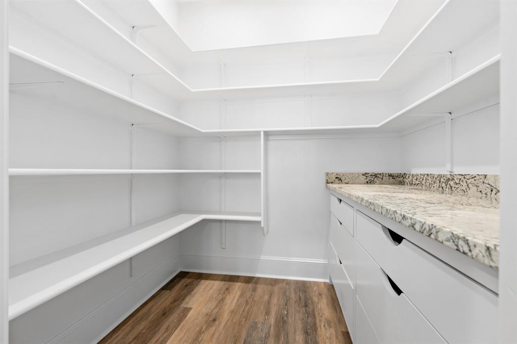 Fox Run - Residential