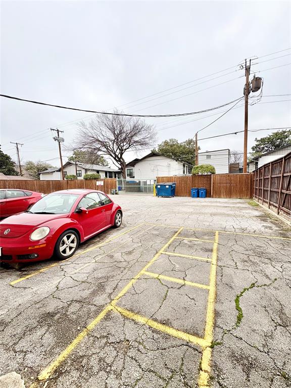 Dallas, Texas 75219, United States, 1 Bedroom Bedrooms, ,1 BathroomBathrooms,Residential,Active,4460