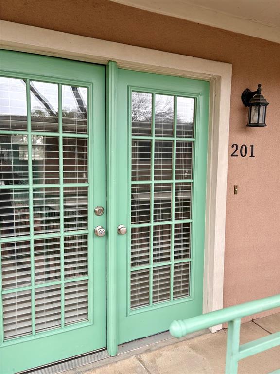 Dallas, Texas 75219, United States, 1 Bedroom Bedrooms, ,1 BathroomBathrooms,Residential,Active,4460