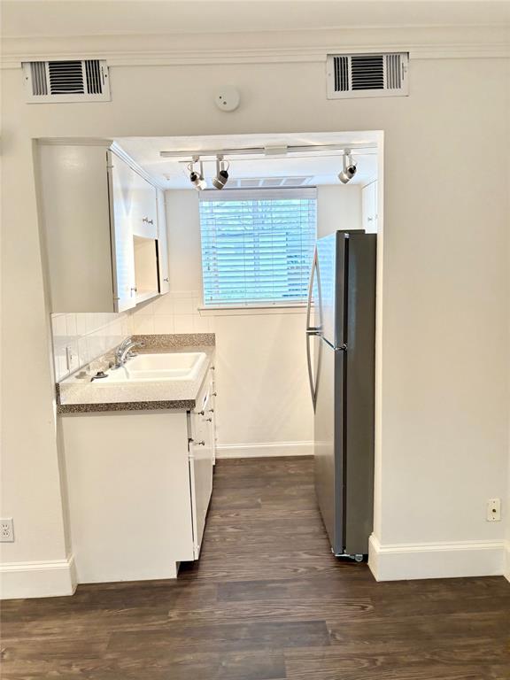 Dallas, Texas 75219, United States, 1 Bedroom Bedrooms, ,1 BathroomBathrooms,Residential,Active,4460