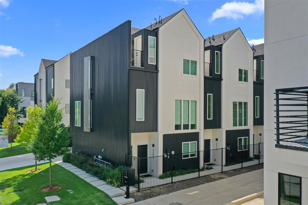 2245 Aarhus Way