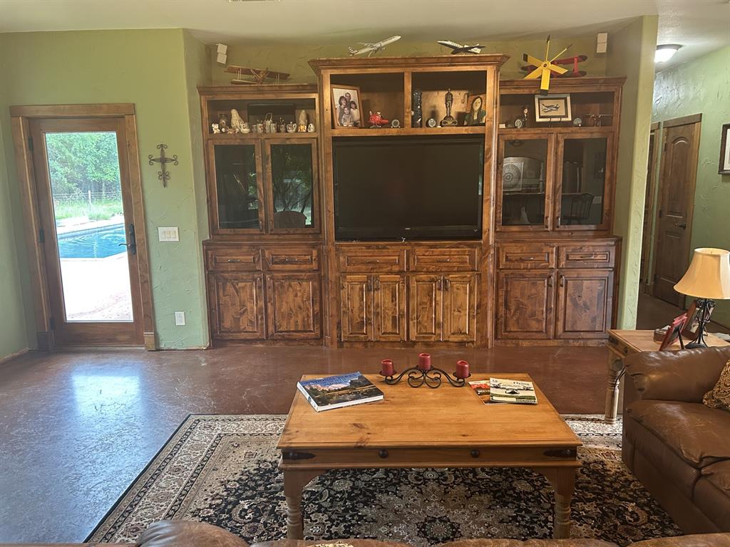 2250 VZ County Road 2301
