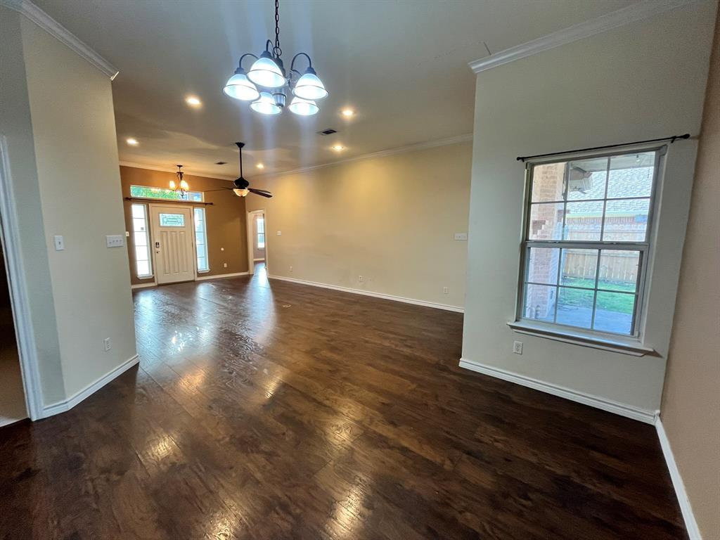 Casa Linda #12 - Residential