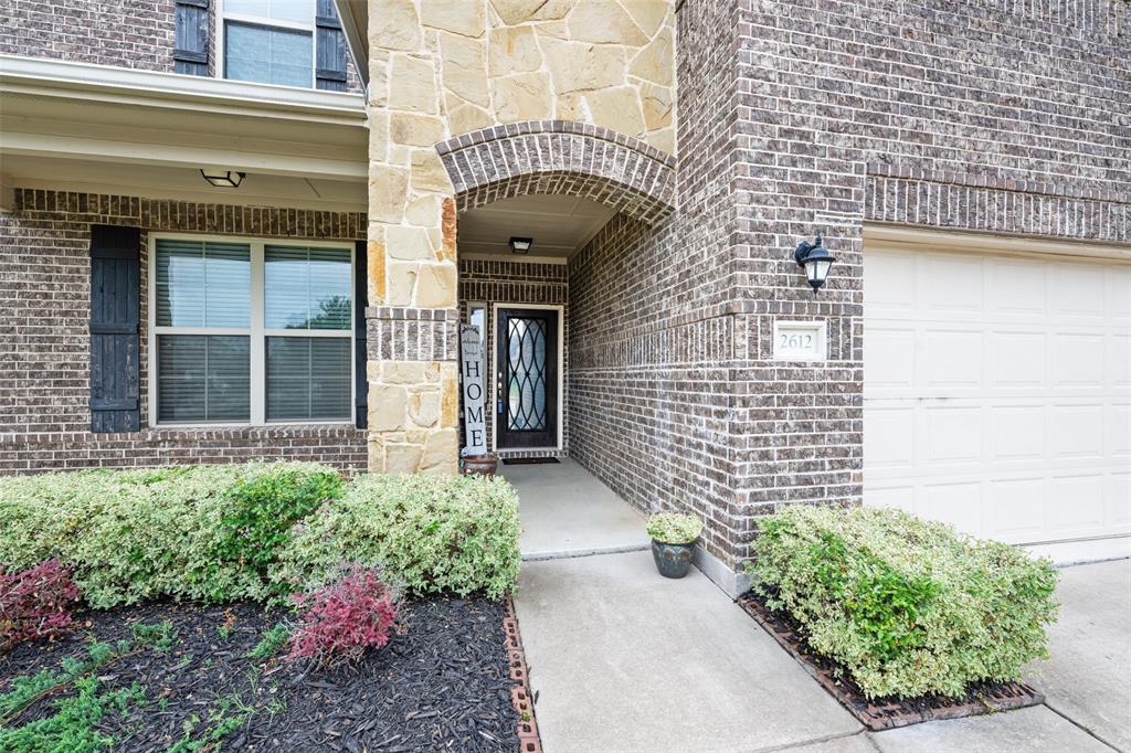 2612 Castle Creek Drive