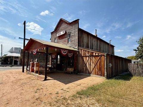 622 Main Street Blanket TX 76432
